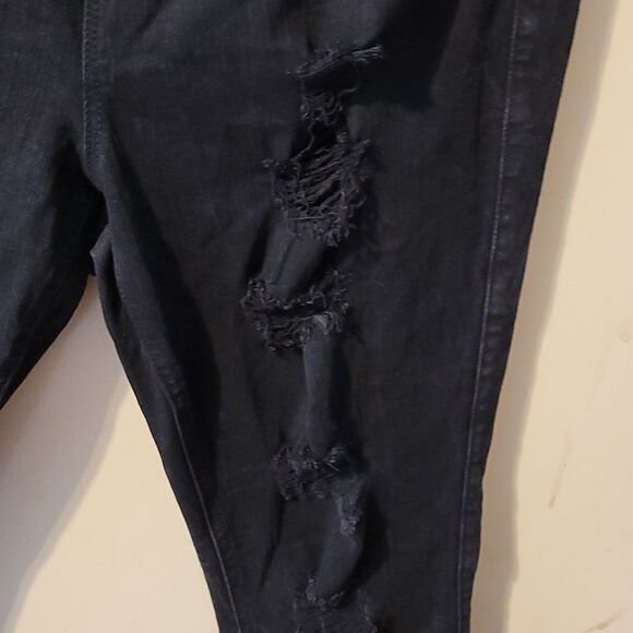 Torrid 💣 skinny Size 18 New condition Distressed - Picture 2 of 5